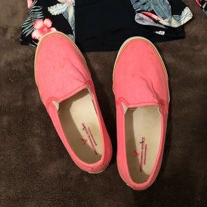 AEO pink slip on shoes
